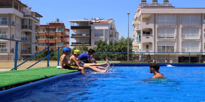 Muş Öğrendi hareket  Manavgatlı çocuklar yüzme öğreniyor - Gündem