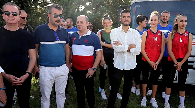Antalyaspor Ahmet Uluç Spor Salonu ve Voleybol Sezonu Açıldı