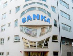 Bankayı Havaya Uçurmakla Tehdit Etti
