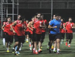Antalyaspor Bursaspor Maçı na Hazırlanıyor