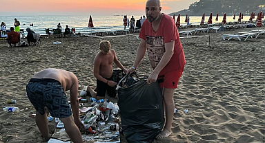 Tatil için geldiği plajda çöpleri gören gurbetçi isyan etti