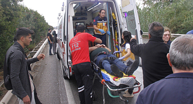 Antalya'da 4 araçlı zincirleme kaza: 2 Alman turist yaralandı