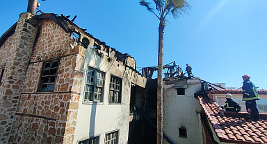 Kaleiçi’nde 2 kişinin öldüğü otel yangını davasında bilirkişi raporu beklenecek