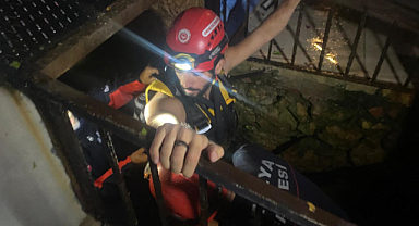 Sığındıkları mağarada mahsur kaldılar