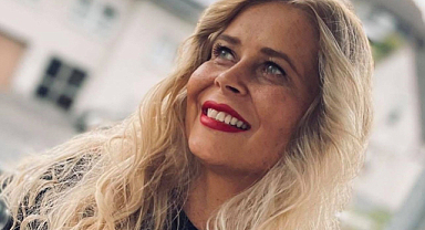 Karaciğer nakli sonrası estetik operasyonun Alman kadını hayattan kopardığı iddiası