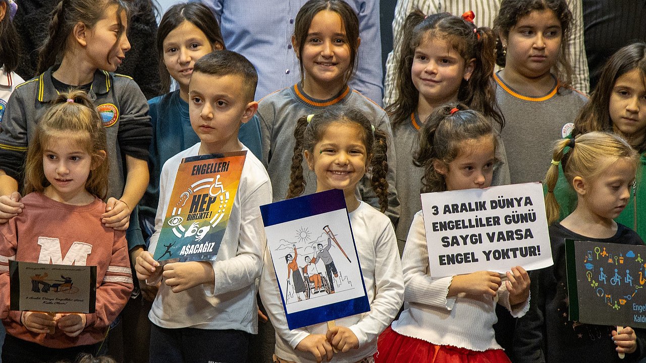 Manavgat'ta miniklere 'Engelleri birlikte aşarız' eğitimi
