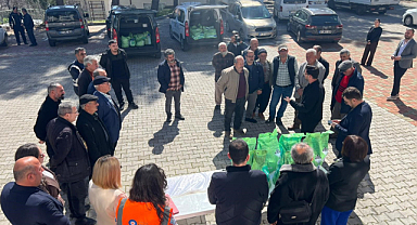 Antalya Büyükşehir Belediyesi'nden üreticilere bordo bulamacı desteği