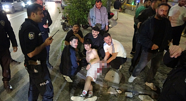 Antalya'da derbi galibiyetini kutlayan bir taraftar bıçakla yaralandı