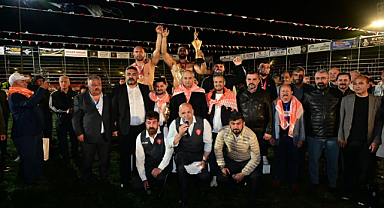 Kepez’de 12 yıl sonra er meydanı kuruldu