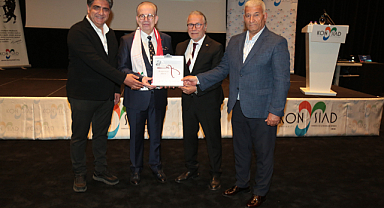 Müstafi Tümamiral Prof. Dr. Cihat Yaycı: 