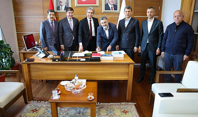 Serik Belediye Başkanı Kumbul AK Parti’ye Neden Katıldı? İşte İlk Açıklaması