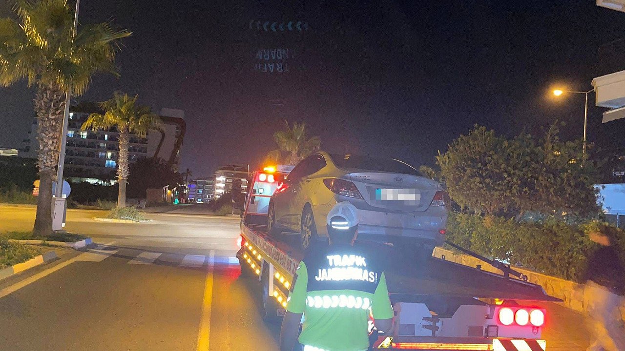 Korsan taşımacılık yapan 8 araca 835 bin TL ceza