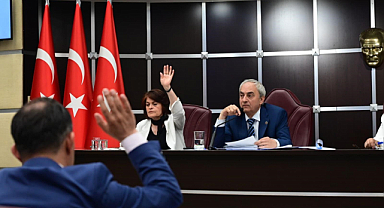 Kepez'in Mayıs gündeminde 2025'in bütçe başarısı konuşuldu