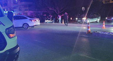Manavgat'ta otomobil ile motosiklet çarpıştı