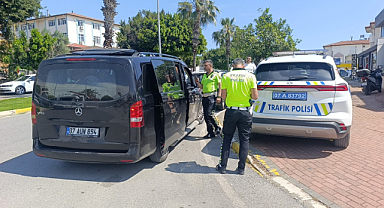 Taksicilerin korsan taşımacılık iddiası turistin ifadesine takıldı