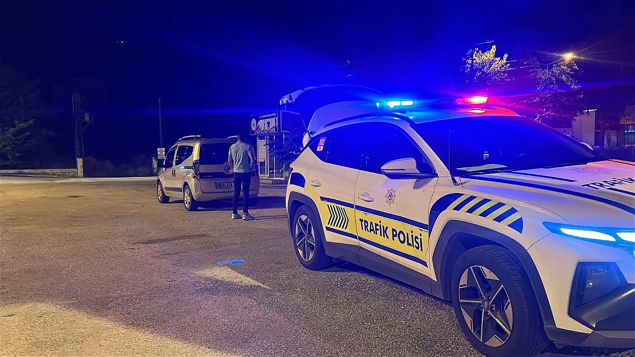 Alkollü yakalanan sürücü 'alkollü değilim' diyerek kendini savundu