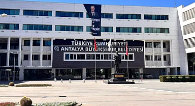 Antalya Büyükşehir Belediyesi'nde görev değişiklikleri