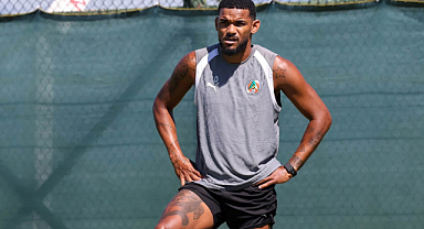 Alanyaspor'da Bruno Viana, Çin Süper Lig ekibi Qingdao West Coast'a kiralandı