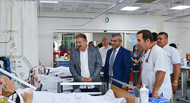 Kepez Devlet Hastanesi Diyaliz Merkezi yenilenen kapasitesiyle hizmete açıldı