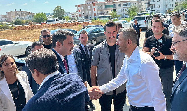 Bakan Kurum, AK Parti Milletvekili Kemal Çelik'in ağabeyinin mevlidine katıldı