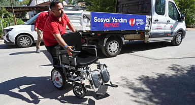 Başkan Kocagöz engelli vatandaşın akülü sandalye talebini saatler içinde yerine getirdi