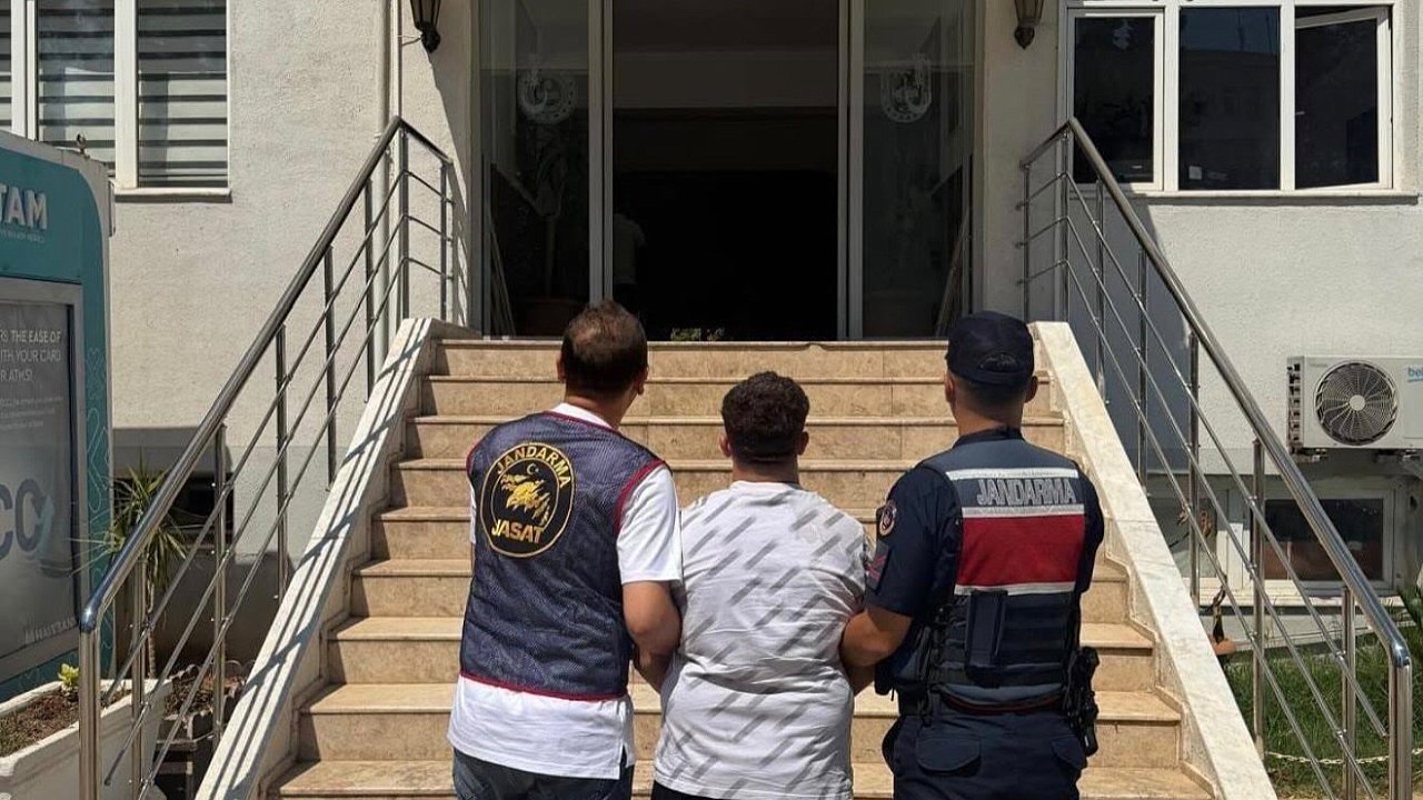 JASAT'tan aranan şahıslara operasyon düzenlendi