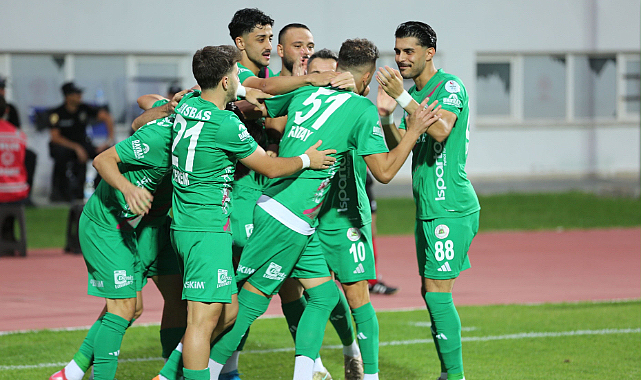TFF 2. Lig: Isbaş Isparta 32 Spor: 3 - Güzide Gebzespor: 3